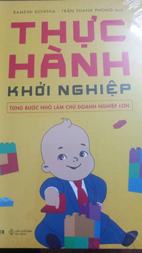 Sách đẹp ,giao hàng đúng hẹn, bọc rất cẩn thận ạ.