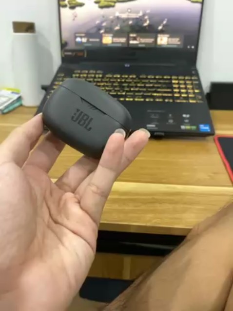 Nhịp beat luôn vang trong đầu, đam mê từ lâu đã chảy trong máu.
Quá okii, beat đỉnh, nghe phê phết