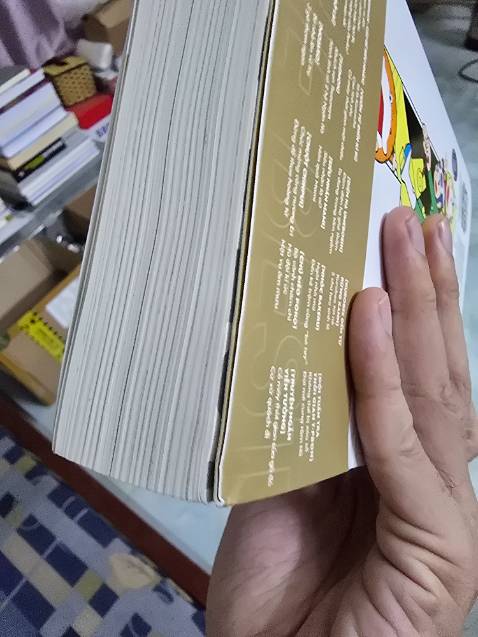 Giao nhanh nhưng đóng gói không tốt làm sách bị móp méo ở góc