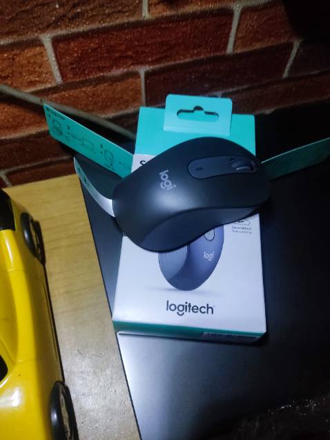 Sản phẩm bị lỗi không nhận tín hiều bằng đầu usb .Đổi trả 2 lần, lần này là lần thứ 3. Nếu sản phẩm bị lỗi nữa xin ko bao giờ mua hàng này nữa.