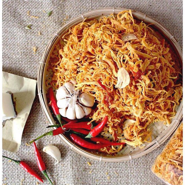 Quá TỆ, TỆ TỪ GIAO HÀNG ĐẾN CÁCH NHÂN VIÊN PHẢN HỒI
QUÁ ***, giao hàng hư, Tiki yêu cầu nhân viên giao hàng gọi khách ký xác nhận hàng nguyên vẹn.