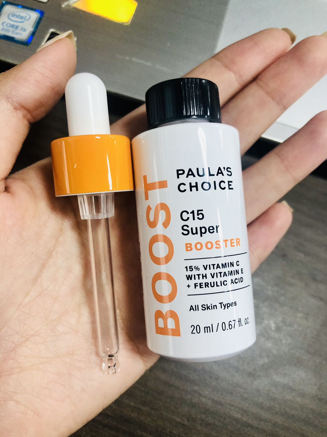 Mình tăm tia em vit C của Paula’s Choice đã lâu nhưng gian hàng mall chính hãng ở các kênh khác giá vẫn hơi cao. Nay tìm được ở Tiki là mình đặt ngay. Hàng chính hãng, đóng gói cẩn thận, giao đúng hẹn. Vit C phù hợp với mọi loại da, làm giảm thâm mụn, sáng da và chống lão hoá rất tốt. Mình rất ưng ý