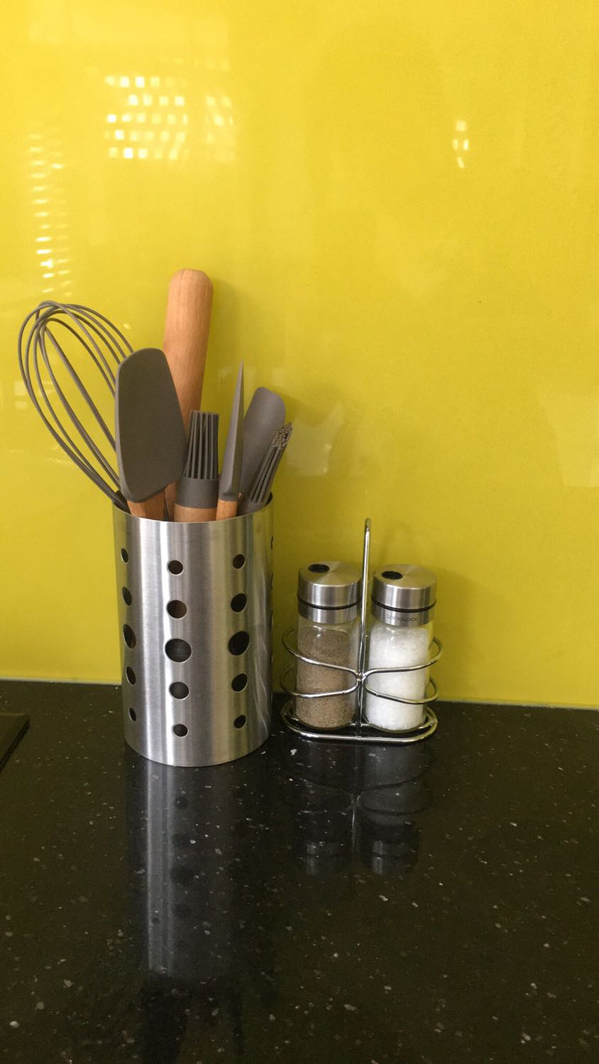 Rất đẹp và rất thích. Nhìn sạch sẽ, sang trọng như bếp 5*! :))