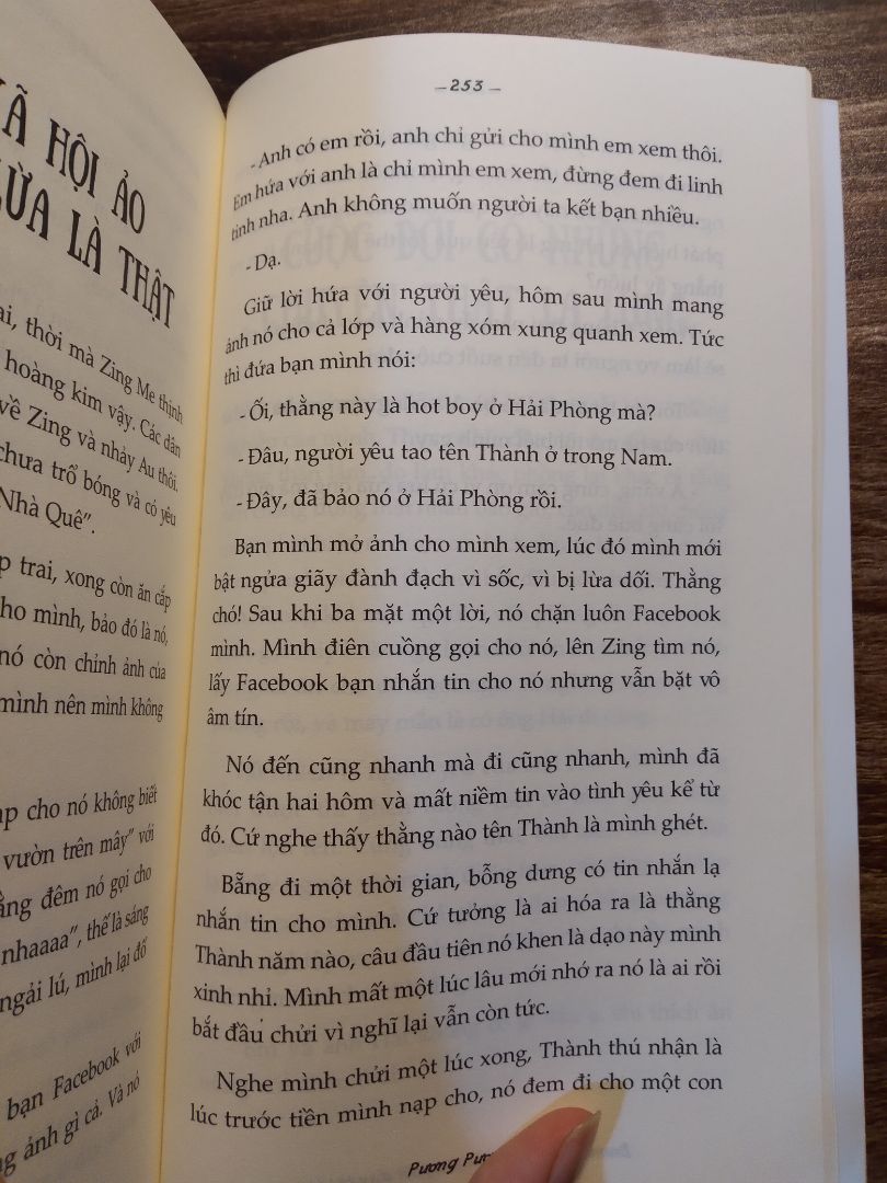 Đời thường, hài hước, cảm động, cuốn hút là những từ mình dùng để miêu tả cuốn sách này. Cuốn sách này rất thích hợp để đọc giải trí nhé mng ^^ Sách hay Đời thường, hài hước, cảm động, cuốn hút là những từ mình dùng để miêu tả cuốn sách này. Cuốn sách này rất thích hợp để đọc giải trí nhé mng ^^ Sách hay
