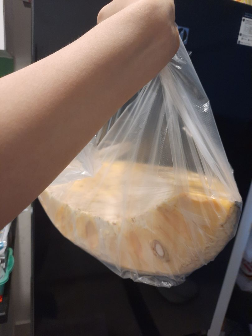 giao hàng rất nhanh ạ. sản phẩm này rất tiện cho dân làm bếp nha