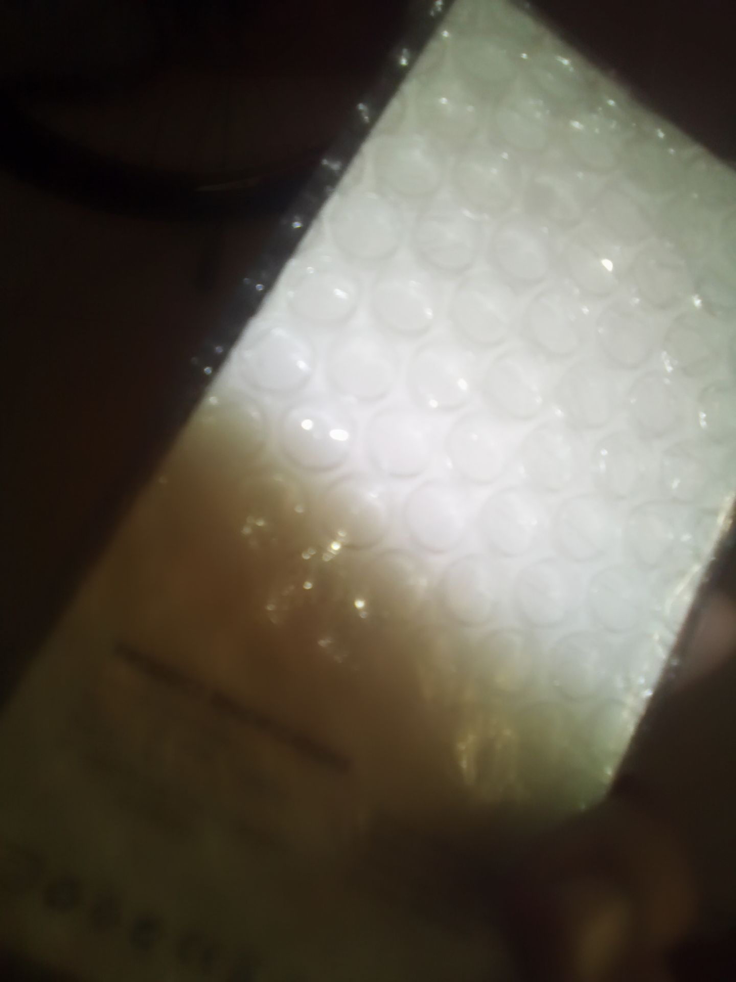 Sản phẩm rất tốt, đã mua lần 2, nhân viên shop hỗ trợ rất nhiệt tình, họ rất xem trọng mỗi khách hàng dù là đơn hàng nhỏ, có vấn đề với sp hãy chát với shop, họ sẽ giải quyết cho bạn với mục tiêu cao nhất là khách hàng hài lòng.