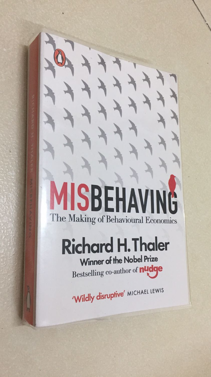 Thủ tục mua hàng nhanh chóng và thuận tiện. Sách bìa mềm, khổ trung bình, chất lượng giấy trung bình. Đánh giá này không bao gồm nội dung.