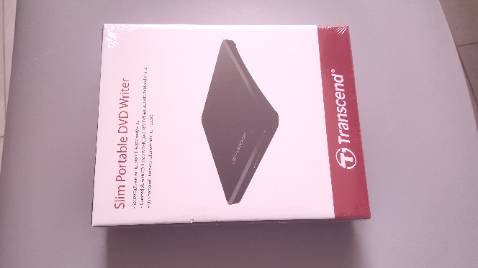 Giao hàng sớm hơn 1 ngày so với dự kiến. Tiki đóng gói khá chắc chắn, Box nguyên seal, không có tem nhập khẩu hoặc tem chống hàng giả. DVD mới sản xuất 2021, tôi thử dùng thấy đọc, ghi, xóa tốt nhưng hơi ồn ào. Hy vọng dùng bền lâu!