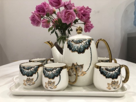 Bộ ấm chén đẹp.
Cám ơn shop