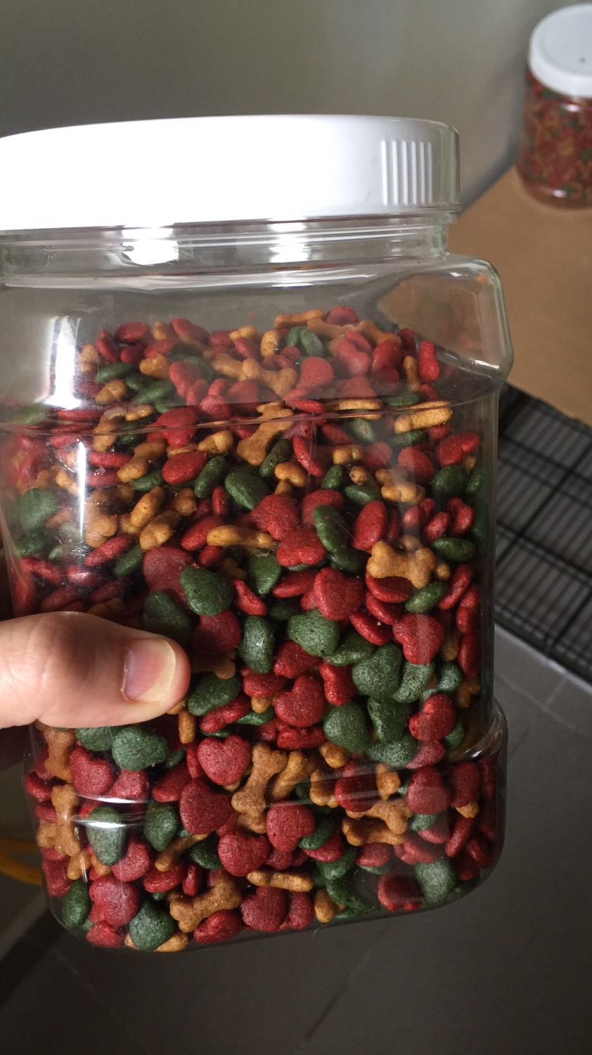 Lúc đầu hơi lo sợ bé nhà mình không thích do bé dang ăn loại khác nhưng hết hàng. Tuy nhiên bé nhà mình ăn ngon lành không chê :)). Đồ an nhiều màu sắc nhìn thích mắt. Sẽ mua thêm và cho bé ăn thay đổi cho đở ngán