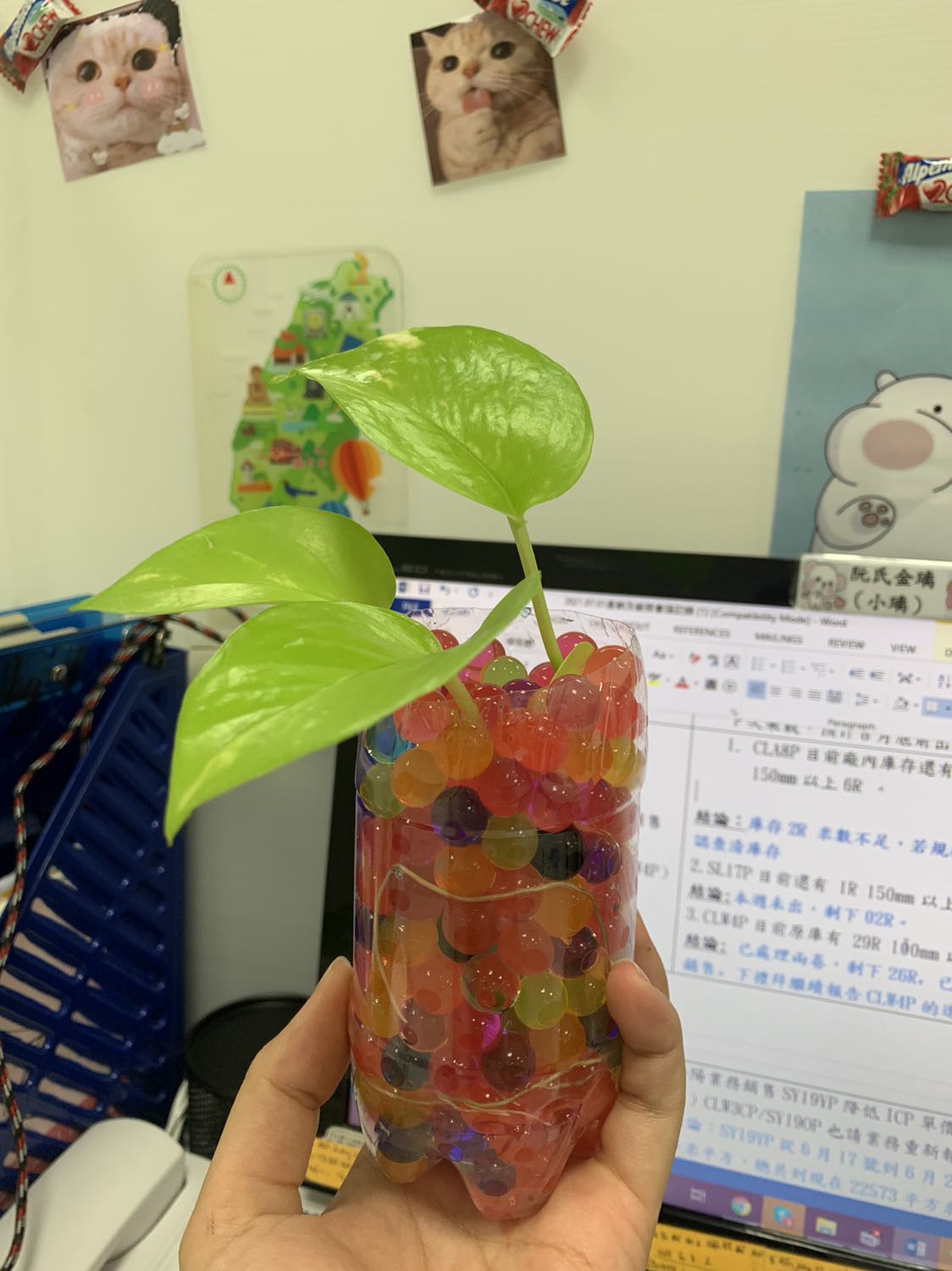 Shipper rất nhiệt tình, rất thích, sách củng rất mới không bị nhăn hay gãy khúc, sẽ ủng hộ lần sau nếu muốn mua các loại sách khác, cảm ơn shop