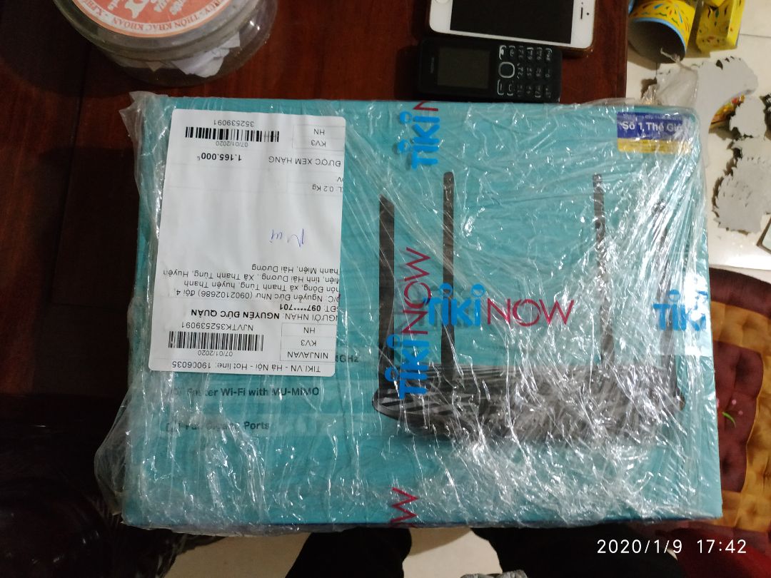 Cực kỳ ko hài lòng vì không có tem bảo hành sản phẩm. kiểm tra S/N trên Sohaco Nam Thanh thì báo ko phải sản phẩm của công ty. Trên hộp tem niêm phong của Sohaco Nam Thanh đã rách từ trước đó.