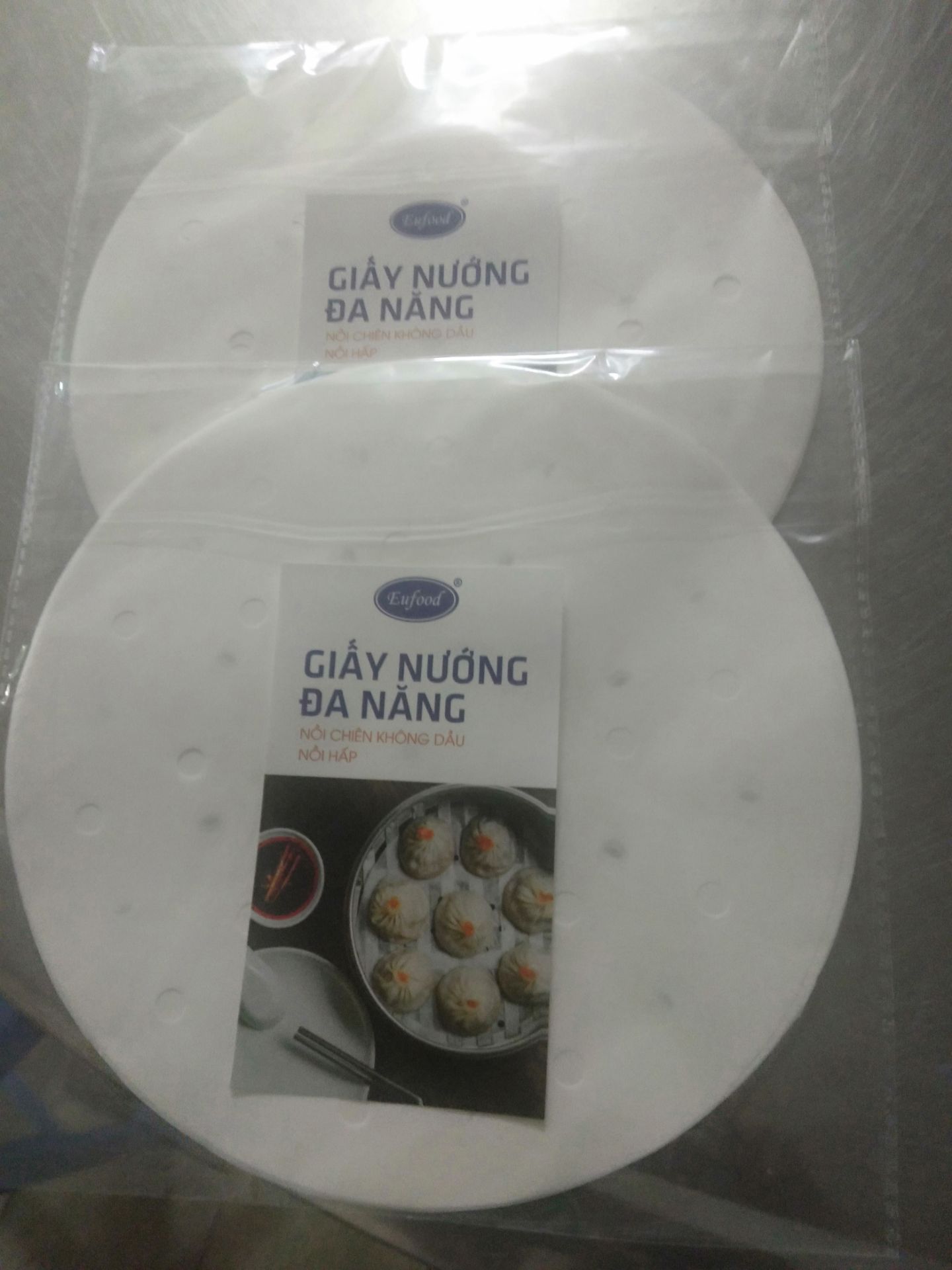 Lần đầu sử dụng, hàng chất lượng, cực kỳ hài lòng,giấy vừa với nồi của mình, giao hàng sớm hơn ,cám ơn shop mình sẽ quay lại Lần đầu sử dụng, hàng chất lượng, cực kỳ hài lòng,giấy vừa với nồi của mình, giao hàng sớm hơn ,cám ơn shop mình sẽ quay lại