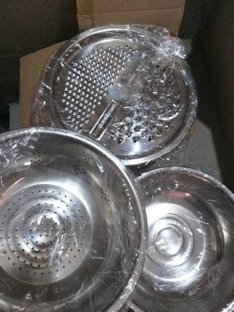 Hàng đẹp lắm luôn ạ. Shop giao đầu đủ 3 chi tiết, sản phẩm giông mô tả. Rất ưng cái bụng luôn