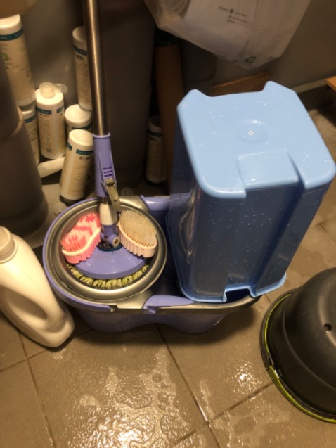 Mùi sả chanh rất tích. Nhà mình ai cũng ưng mùi này. Shop đóng gói cẩn thận, giao hàng nhanh, tư vấn nhiệt tình.