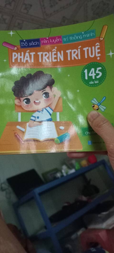 Sách đẹp, đóng gói cẩn thận, nội dung khá hay