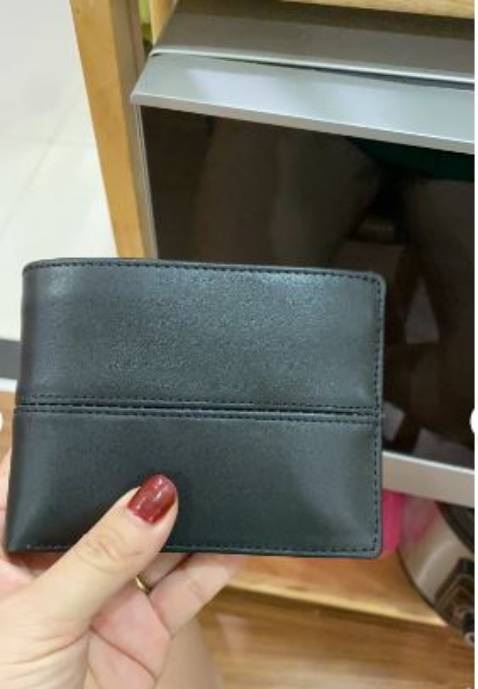 Ví ok nhé mua tặng ck mà ổng hài lòng lắm chất lượng phục vụ của shop cũng rất ok nha Ví ok nhé mua tặng ck mà ổng hài lòng lắm chất lượng phục vụ của shop cũng rất ok nha