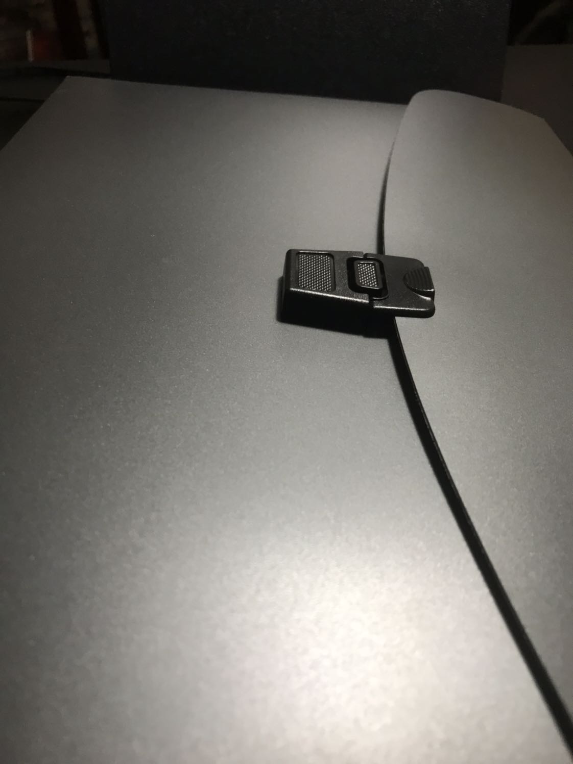 Hàng mới, chất lượng, nên đóng gói kỹ hon.