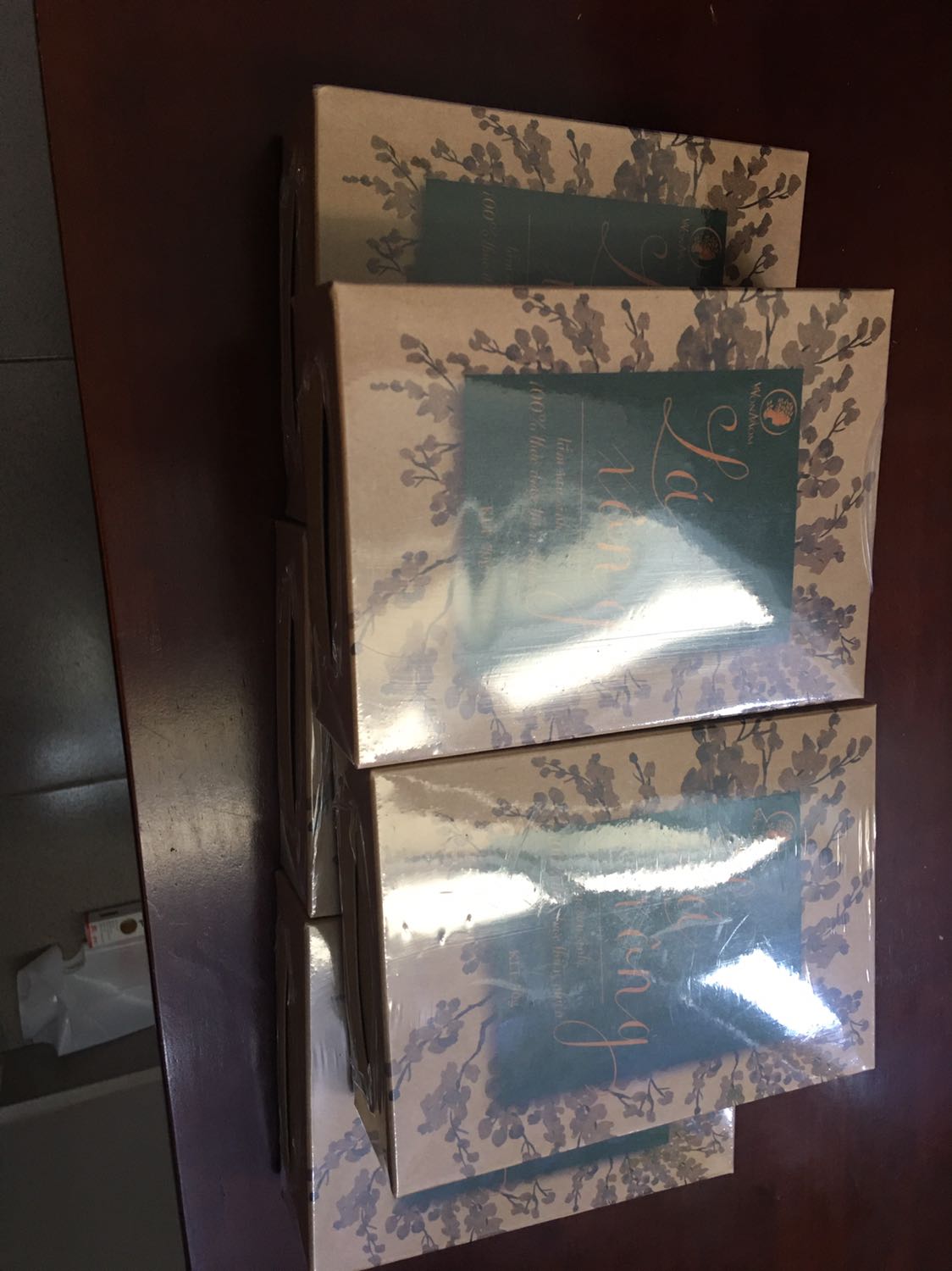 Nhận hàng đúng thời gian dự kiến. Lá xông rất là thơm. Chưa sử dụng nên chưa biết công dụng thế nào.
Cảm ơn tiki đã giao hàng nhanh chóng và đầy đủ
Zzz zzz zzz ccc xxx xx ss d fjkk kkkk zzz mmmm zzz dd fff w rdr â. Gh jkk đ ccc