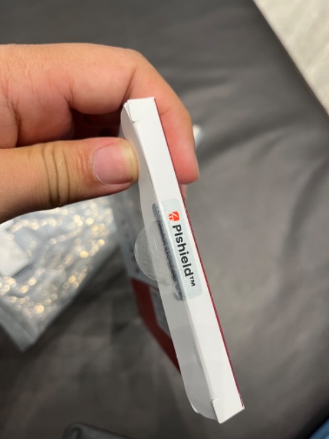 Hàng nguyên seal vừa khớp đẹp , shop bán hàng rất uy tín nên mua và lưu lại để mua tiếp