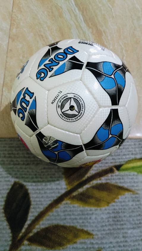 Đã đã dùng được 1 tháng. Chưa vấn đề gì. Chất lượng tốt. Bóng chính hãng