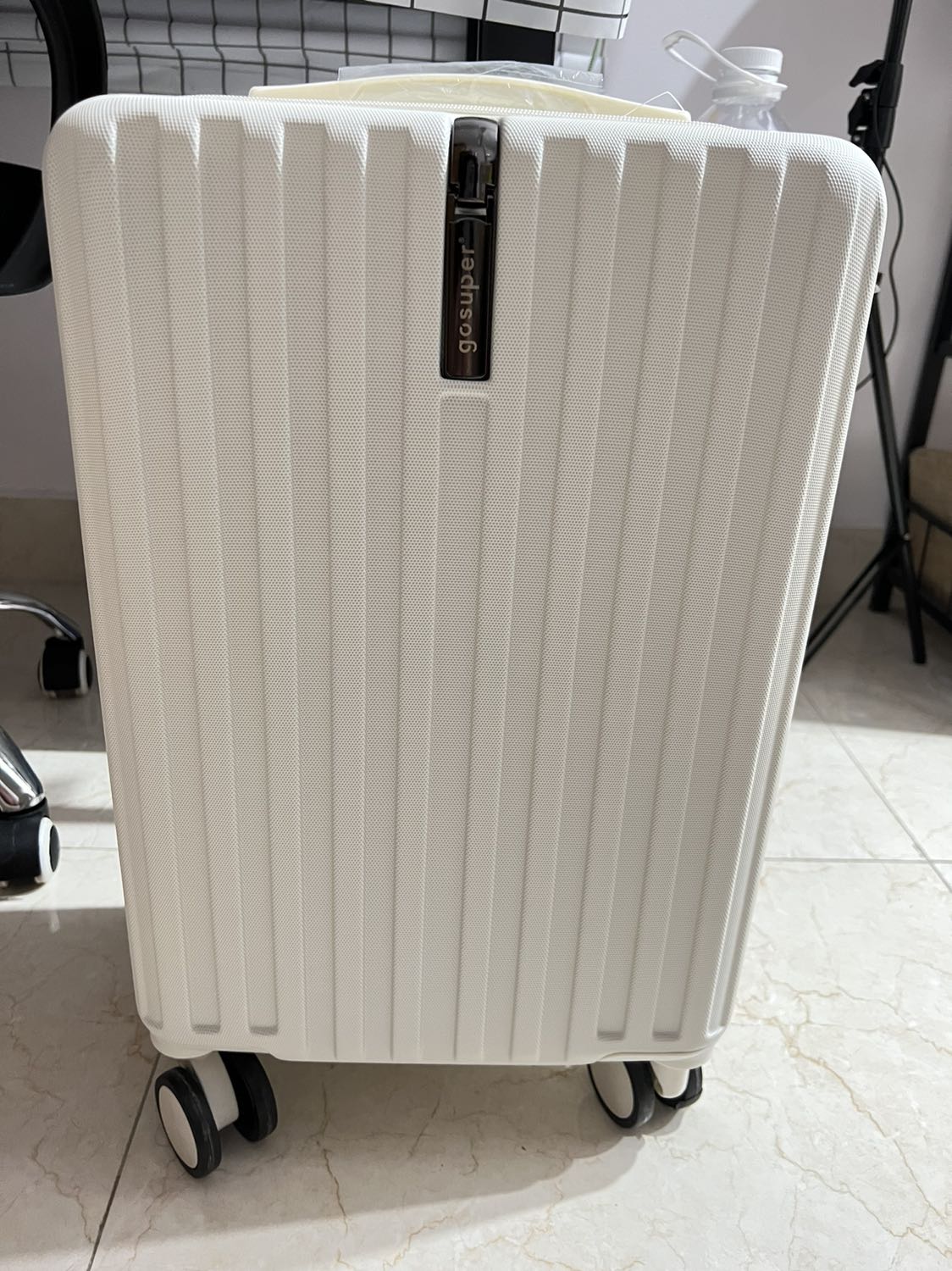 Nhận hàng siêu nhanh. Trước mua nhầm size nên nay phải mua lại 🤣