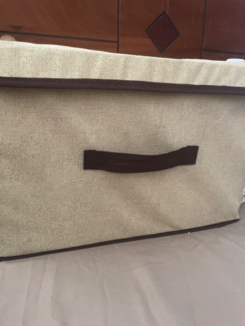 Giao nhanh
Đúng màu, đúng size mô tả luôn 👍🏻 Màu này thấy okay nè ko sợ dơ mà nhìn sang nha. Mua thêm mấy cặp nữa để đựng đồ linh tinh cho gọn