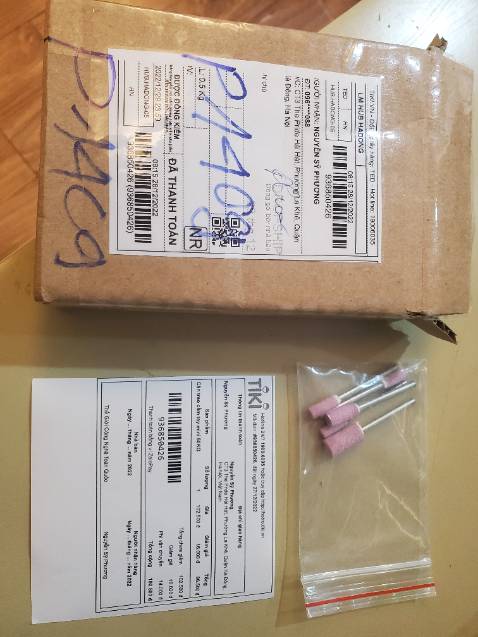 Shop giao ko đúng hàng tôi mua.