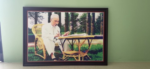 Sản phẩm đẹp, màu sắc chuẩn. Khung đóng cẩn thận mà xịn. Bất ngờ với cách đóng gói của shop, chơi luôn 1 khung gỗ bên ngoài cực kỳ chắc chắn