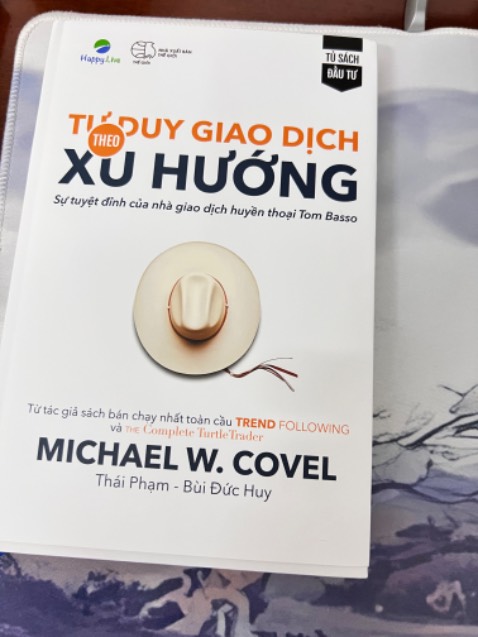 Đúng với mô tả giao hàng rất chuẩn là cuốn sách trí thức thâm  sâu cho những ai học đầu tư kinh doanh nên mua và học hỏi mọi người ạ Đúng với mô tả giao hàng rất chuẩn là cuốn sách trí thức thâm  sâu cho những ai học đầu tư kinh doanh nên mua và học hỏi mọi người ạ