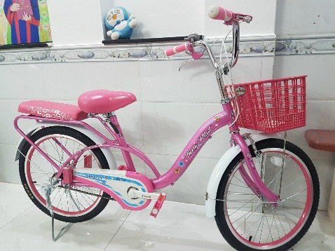 Xe đẹp, cứng cáp. Mua cho con gái và vợ rất ưng.