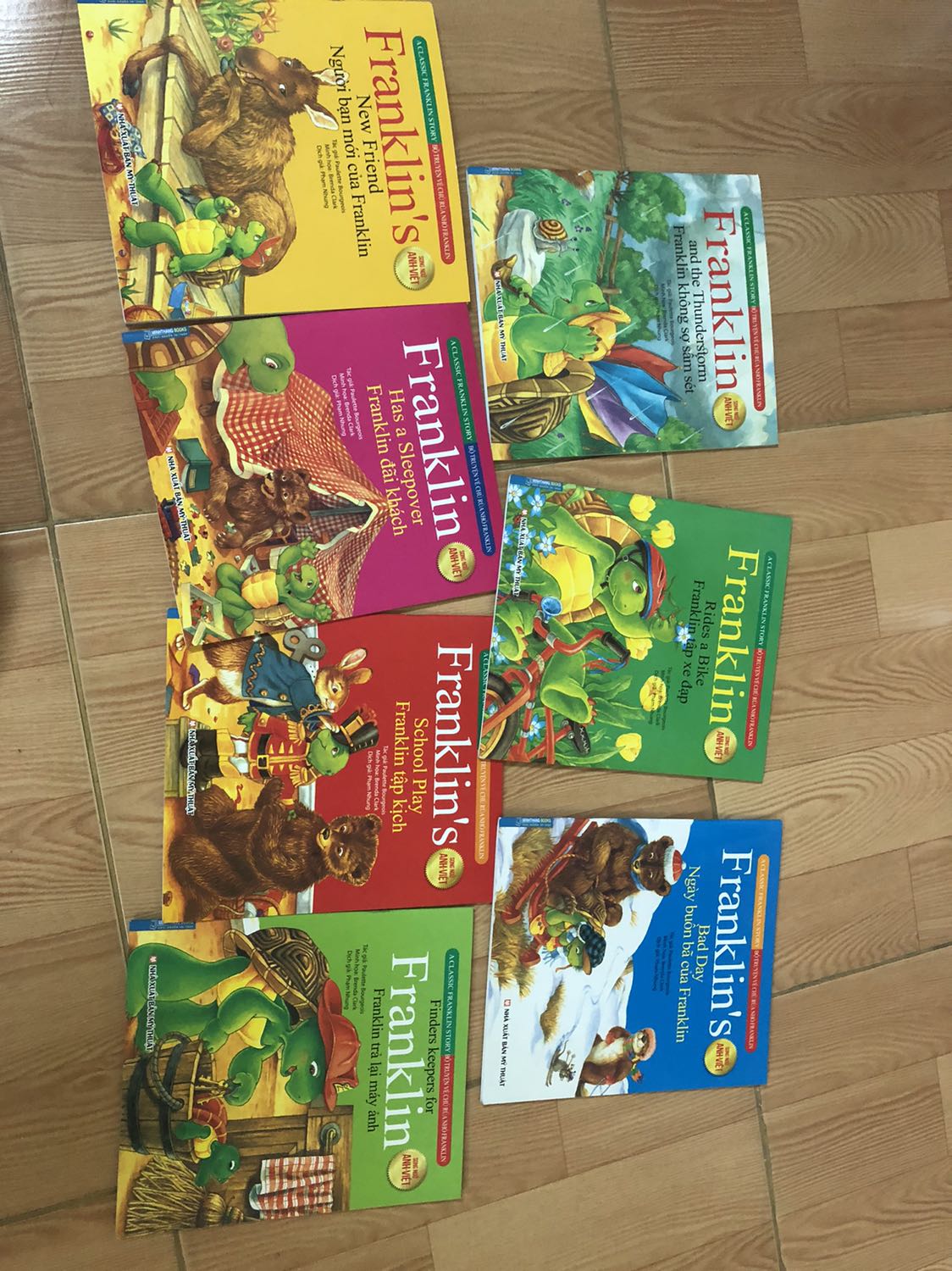 Bộ truyện về rùa Franklin này mấy bé nhà mình rất thích, nhờ Tiki đã sưu tầm đủ bộ 8 tập với giá không thể tốt hơn được nữa ?