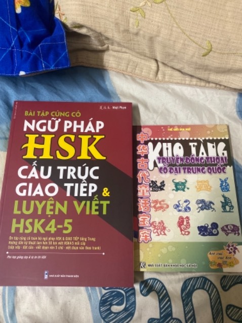 giao hàng nhanh, sách đẹp còn được quà tặng. 10 đỉm
