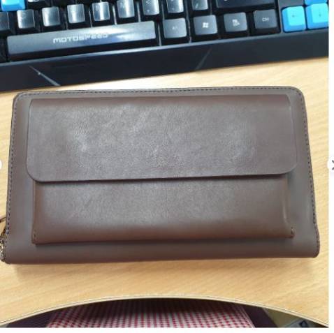 Ví đẹp, chắc tay. Mua tặng nên khá hài lòng. Shop đóng gói cẩn thận, giao hàng nhanh