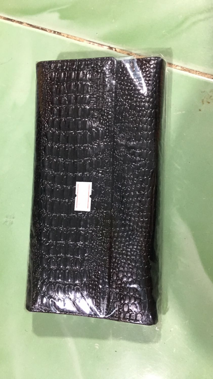 Ví nữ bền và chắc chắn,mình rất hài lòng về sản phầm này