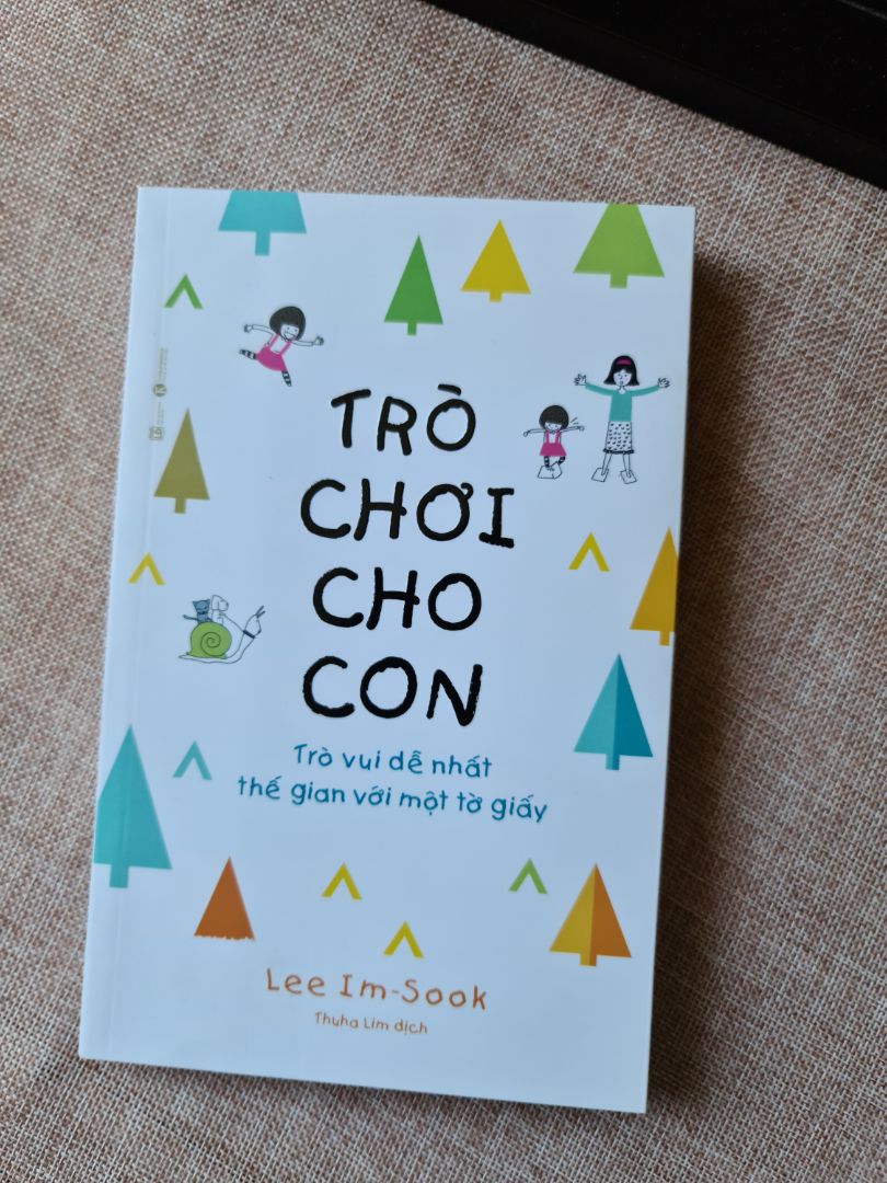 Những trò chơi vô cùng đơn giản nhưng vô cùng sáng tạo, giúp cha mẹ có những giây phút chơi đùa sảng khoái cùng con. Rất hữu ích với những gia đình có con nhỏ.