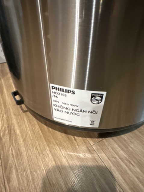 Nồi đẹp, dùng tốt, có chữ tiếng Việt trên nồi chứ không phải tiếng Anh.