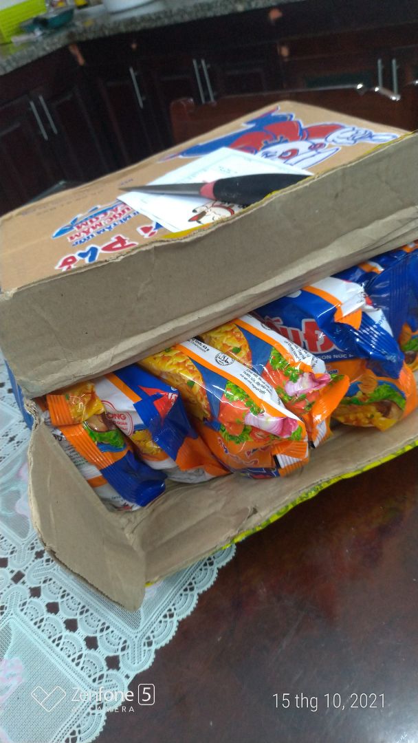 JNT vận chuyển quá lâu, hàng hóa bể nát. Shop nên xem lại nhà vận chuyển này kém quá. 
Shop nhiệt tình hỗ trợ khách hàng.