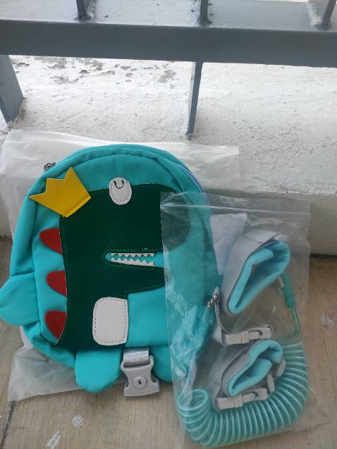 Shop tư vấn rất nhiệt tình, bé mình thích lắm, dùng cái này đi du lịch tiện lợi luôn