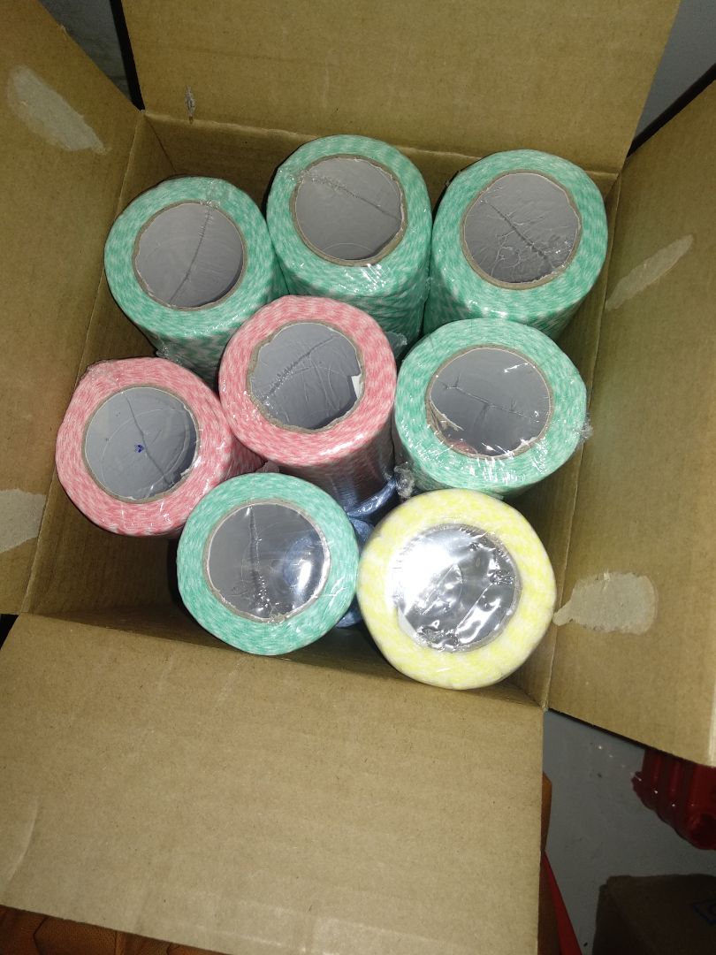 nhìn nhỏ nhưng giấy cũng dày, xài ổn