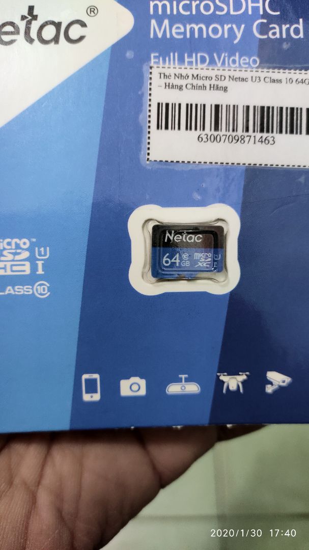 Đây là dòng U1 rẻ tiền chứ không phải U3 như quảng cáo. Không có thông tin bảo hành 5 năm như cách phân biệt hàng chính hãng trên web của Nettac(có chữ bảo hành 5 năm bằng tiếng Anh và áo thẻ trên bao bì). Đề nghị Tiki đổi trả đúng thẻ nhớ Netac 64GB loại U3 ,yêu cầu nhà cung cấp giao lại sản phẩm