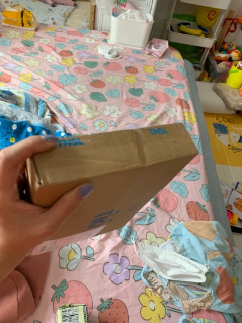 Giao hàng rất nhanh chỉ 24h đã có sách. Nội dung thì miễn bàn rồi ạ