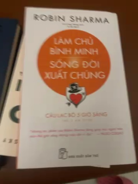 Sách mới, in bìa rất đẹp, giao hàng nhanh, nội dung sách hay bổ ích