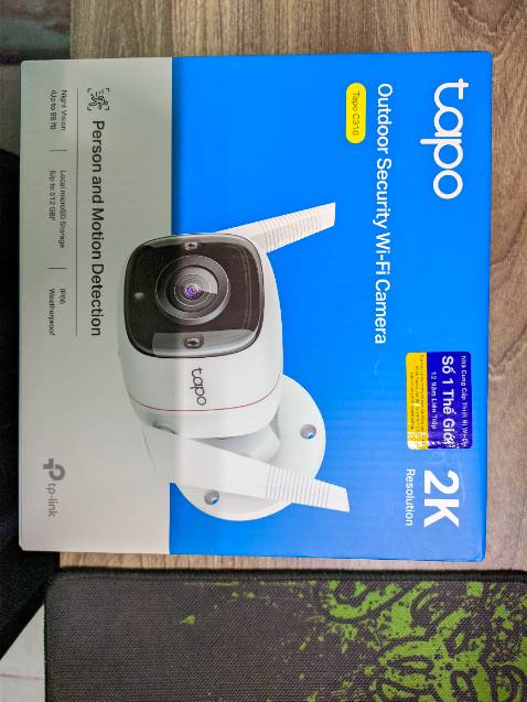 Sản phẩm đóng gói cản thận, tiki giao hàng khá nhanh. Về Camera cho hình ảnh khá, phần mềm Tapo hoạt động nhanh và ổn định, thông báo rất nhanh về điện thoại khi phát hiện người và chuyển động. Nhược điểm là Camera và điện thoại không kết nối cùng mạng internet thì không tải xuống video đã lưu trên thẻ nhớ về được.