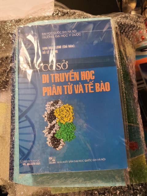 Sách in đẹp lắm,dày dặn,hay,vận chuyển rất nhanh và đóng gói cẩn thận,mê nhaaa