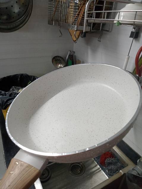 Nhìn là biết hàng như nào rồi nhé các bác. Ở hà nội đặt tối hôm trước hôm sau có :))) ủng hộ