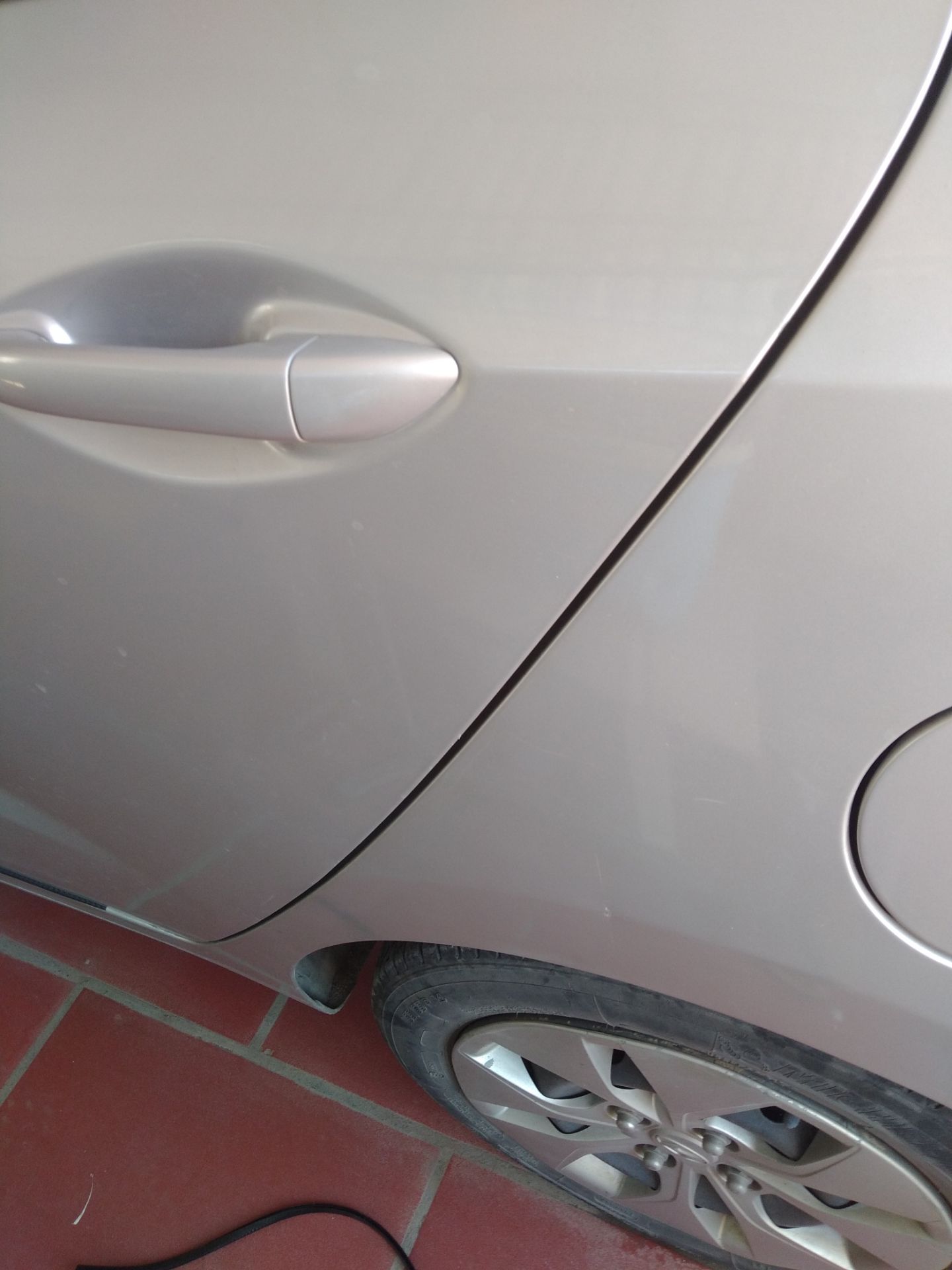 hàng đã nhận được nhưng có 4canh được 3cánh còn thừa 40cm vậy shop nói bán đủ cho 4 cánh cửa vậy làm thế nào nhỉ shop?