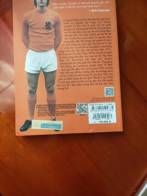 Giao sách hơi rách nha