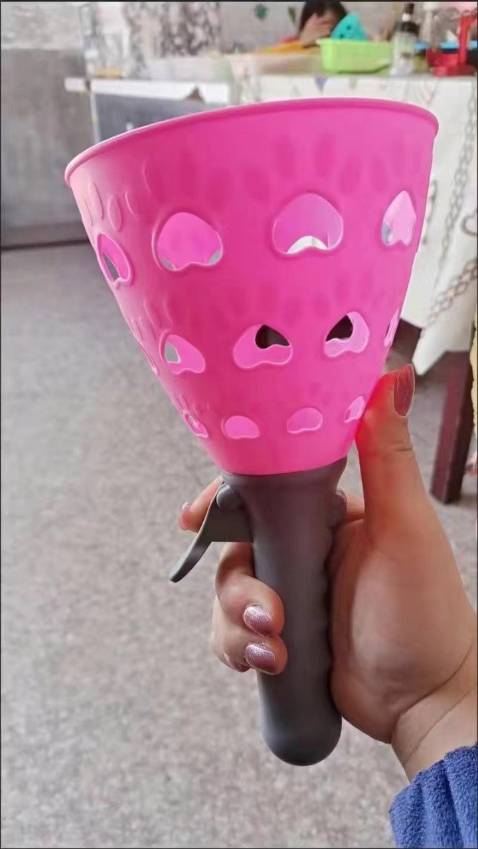 Máy bắn bóng được xa. Sp chắc chắn. Thích hợp cho bé vui chơi vận động. Quá ưng ý