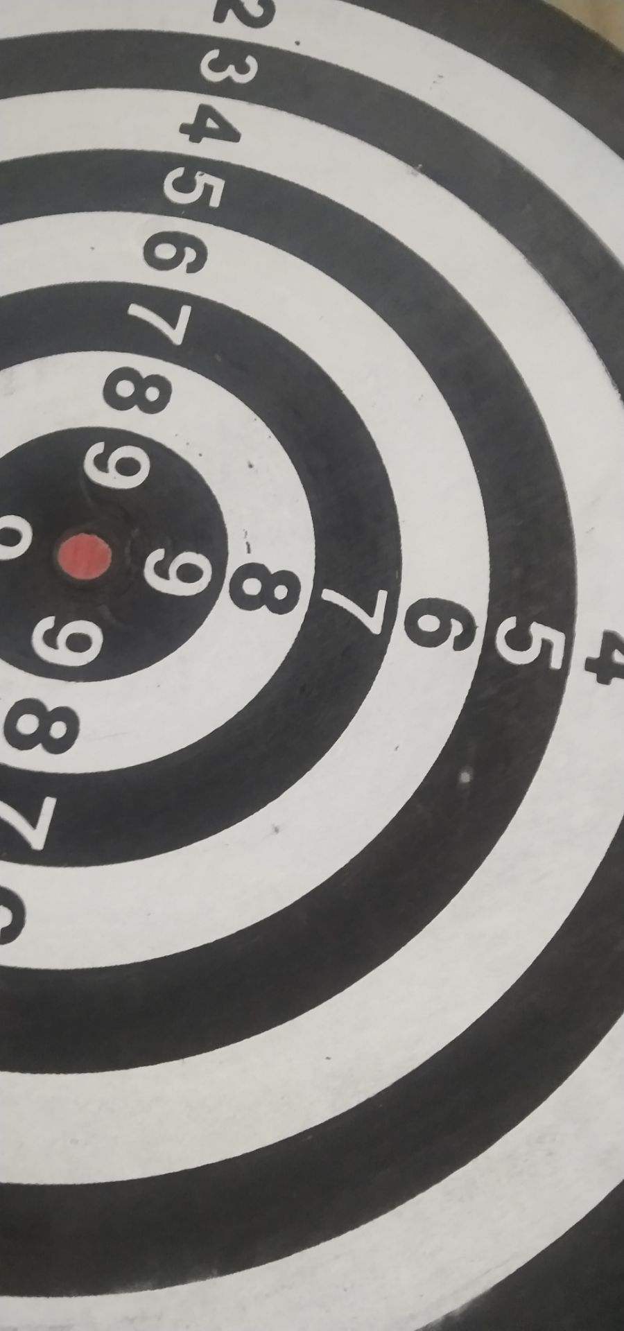 không đc mới bị sức mẻ , cầm lên cảm giác rời rạc . phải đổ keo để không bị hỏng 😥😥